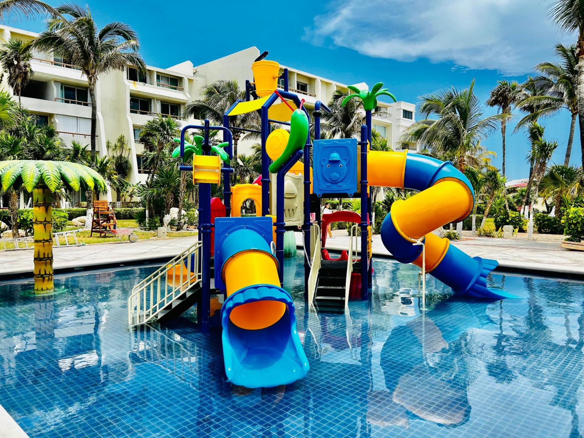 Solymar Beach Condos Cancún Exteriér fotografie